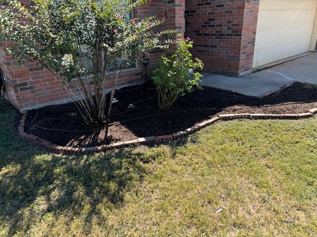 Flower Bed Cleanup and Mulch Install, Sanger, TX
