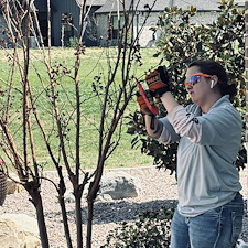 Top-Quality-Flowerbed-Spring-Cleanup-Crape-Myrtle-Trimming-in-Sanger-TX-Refreshing-Your-Landscape-for-Spring 0